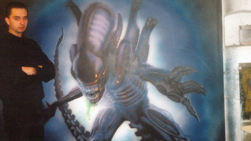 alien falfestés referencia