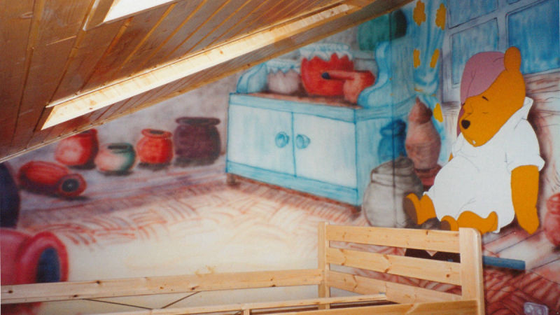 micimackó falfestés referencia