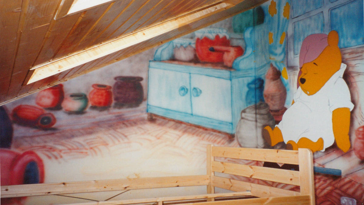 micimackó falfestés referencia